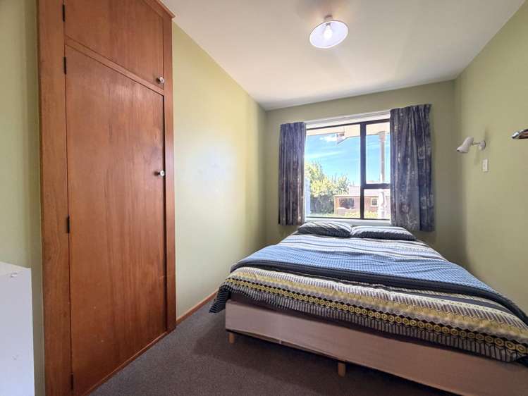 16 George Street Rolleston_13