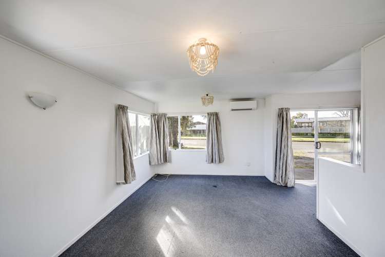 355 Flaxmere Avenue Flaxmere_5