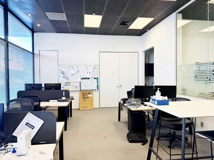 711 Victoria Street Hamilton Central_1