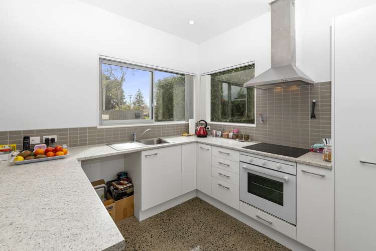 2b Peachgrove Road Te Atatu Peninsula_5