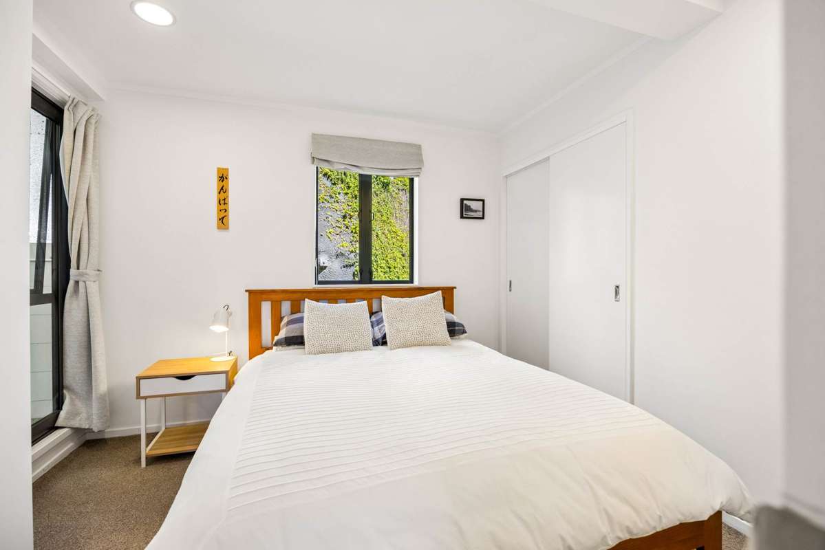 47/22 Normanby Road_5