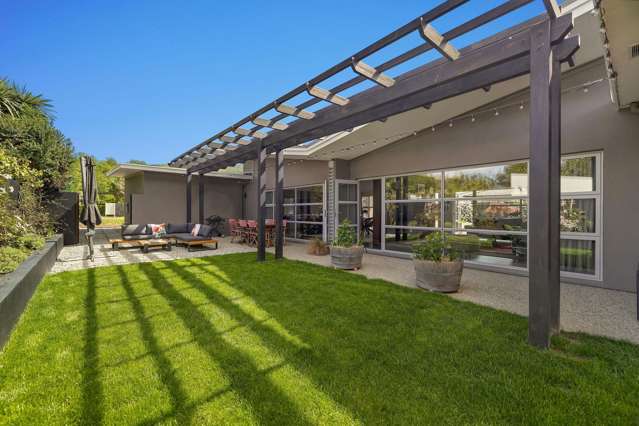 FABULOUS FAMILY HOME