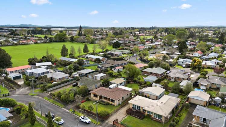 49 Fenwick Crescent Hillcrest_19