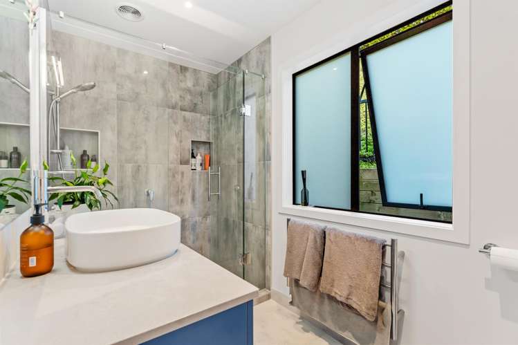 90 Arran Point Parade Orewa_10