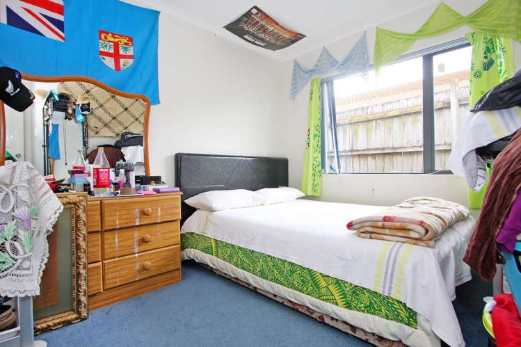 38 Robert Ross Place Clendon Park_7