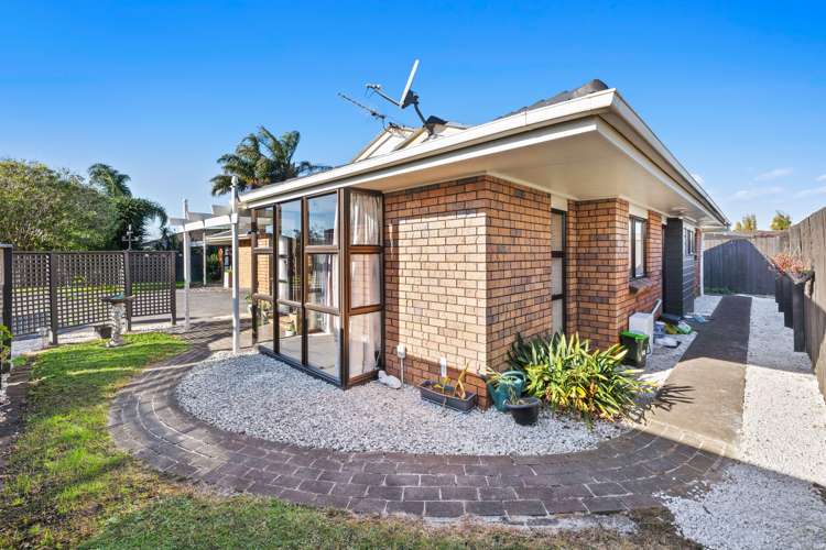 2/111 Kolmar Road Papatoetoe_1