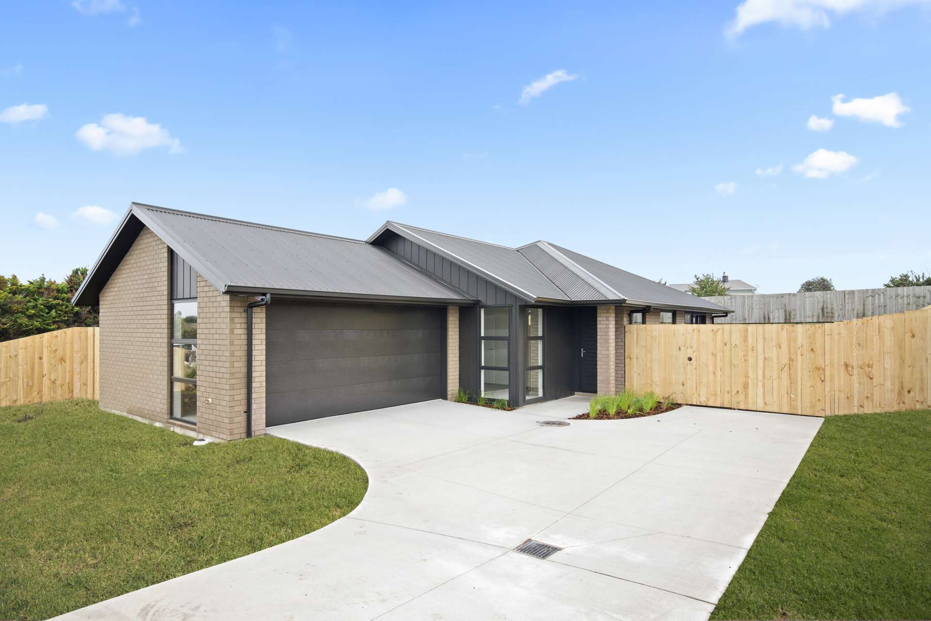 16 Paapaka Way Waiuku_0