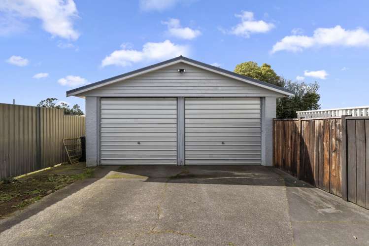 8 Orlando Street Stratford_20