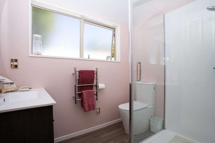 68 Eastwood Rise Waimairi Beach_18