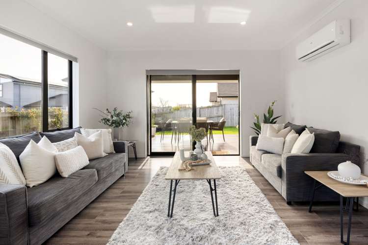 4 Jennian Avenue Rototuna North_10