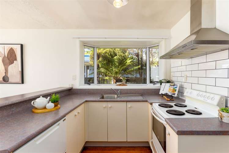 43 Skerten Avenue Hornby_9