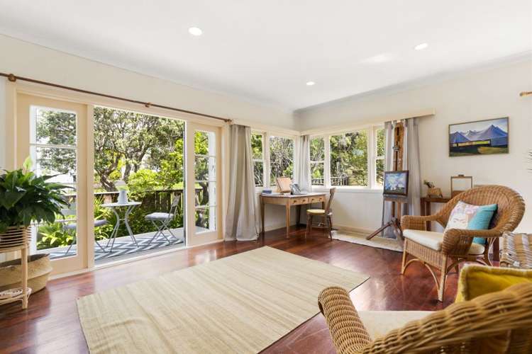 19a Old Lake Road Narrow Neck_8