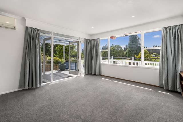 162 Golf Road Taumarunui_1