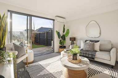 2/97 Simeon Street_4