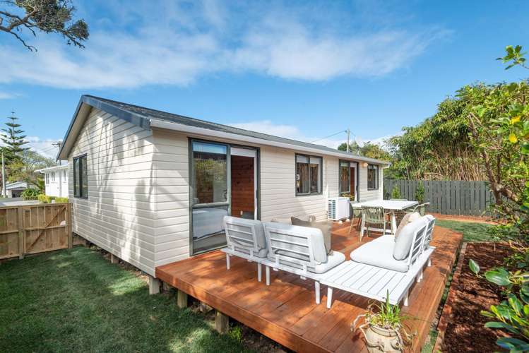 30A Lancaster Road Beach Haven_8