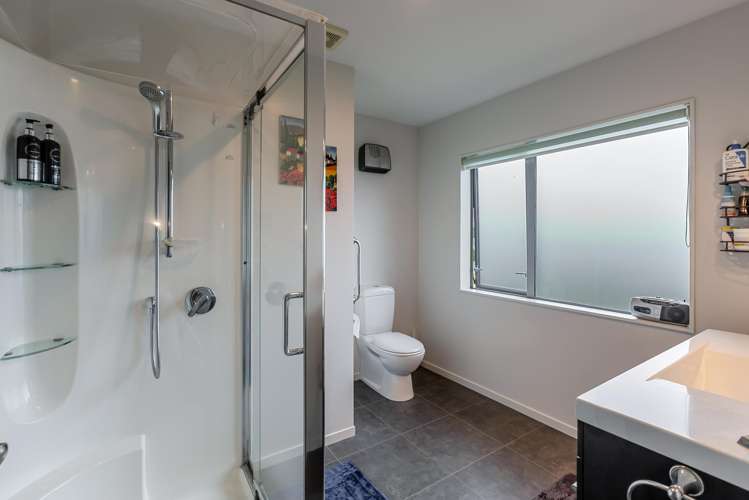 11 Beckett Lane Raumati Beach_16