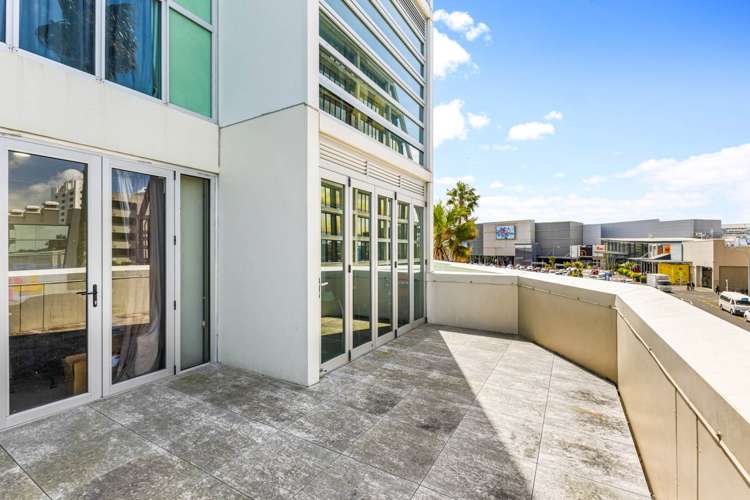 208/17 Amersham Way Manukau_3