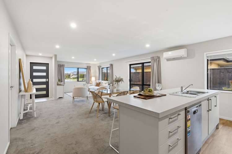 63 Lydiard Drive_0