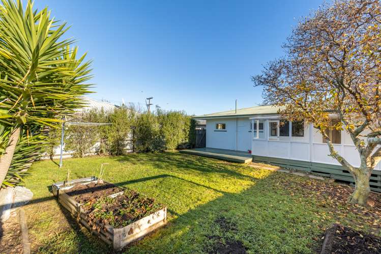 285 Nayland Road Stoke_17