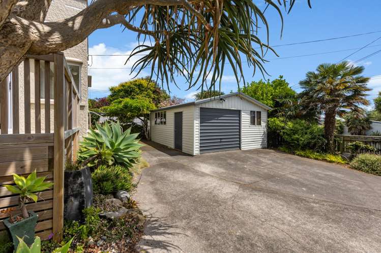 181 Tukapa Street Westown_19