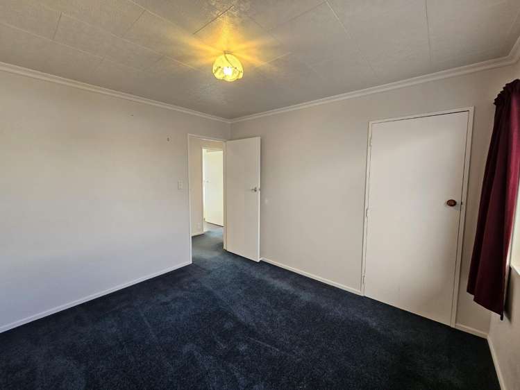 47A Glamis Ave 10825_12