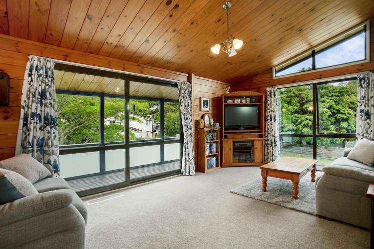 1 Ngahere Street Stokes Valley_10