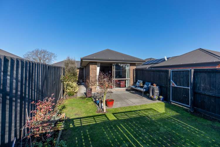 4 Jackmin Lane Burwood_13