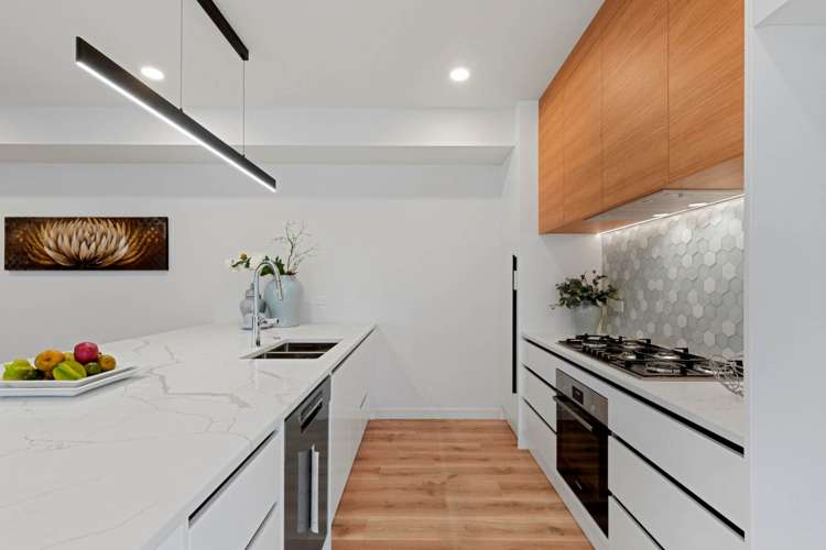 9 Pukeko Road Hobsonville_12