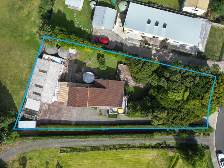 91 Shakespear Road Army Bay_21