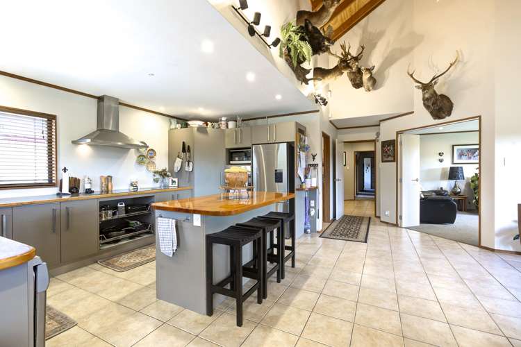 182b Howden Road Temple View_2