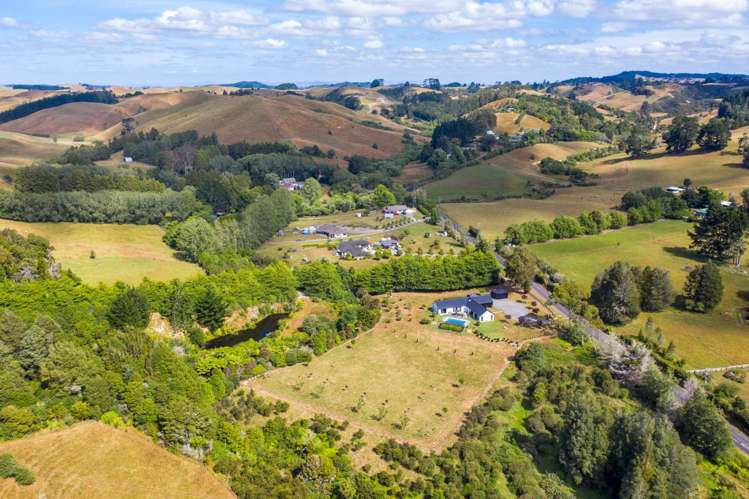 135 Dunn Road Ararimu_24