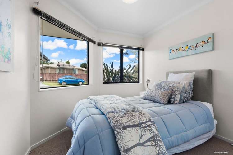 33 Isabella Drive Pukekohe_12