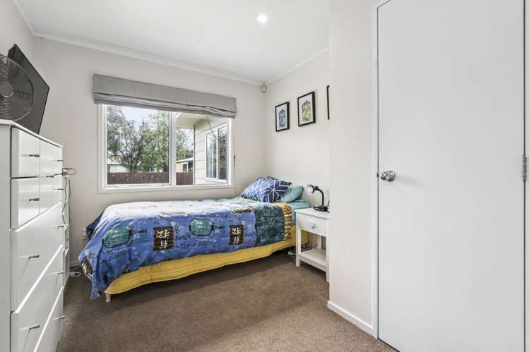 15 Sewell Place Leamington_14