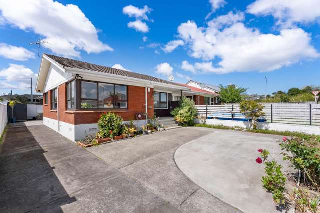 Stylish Living in the Heart of Papatoetoe