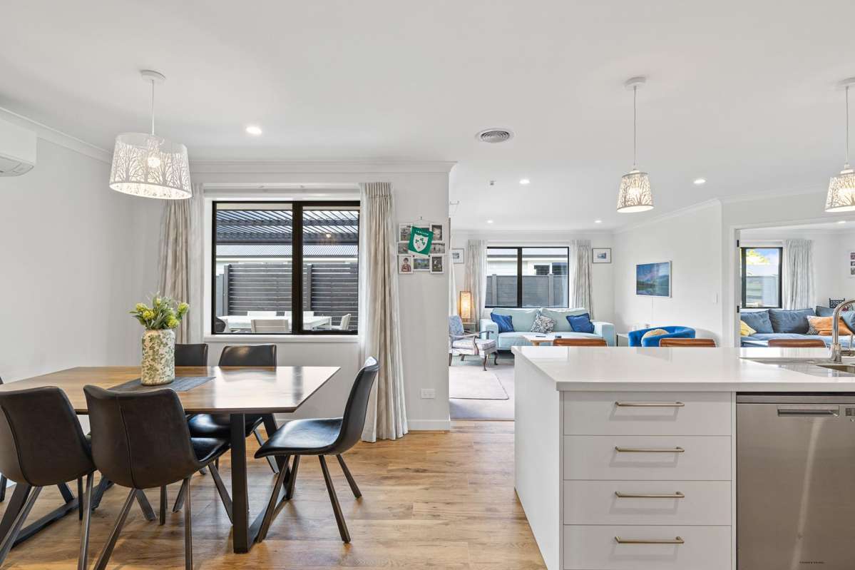 10 Peakedale Drive_1