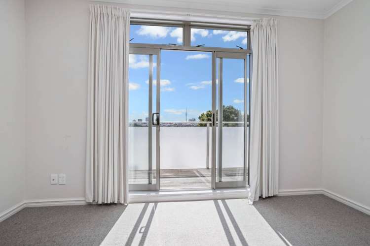 25p George Street Mount Eden_7