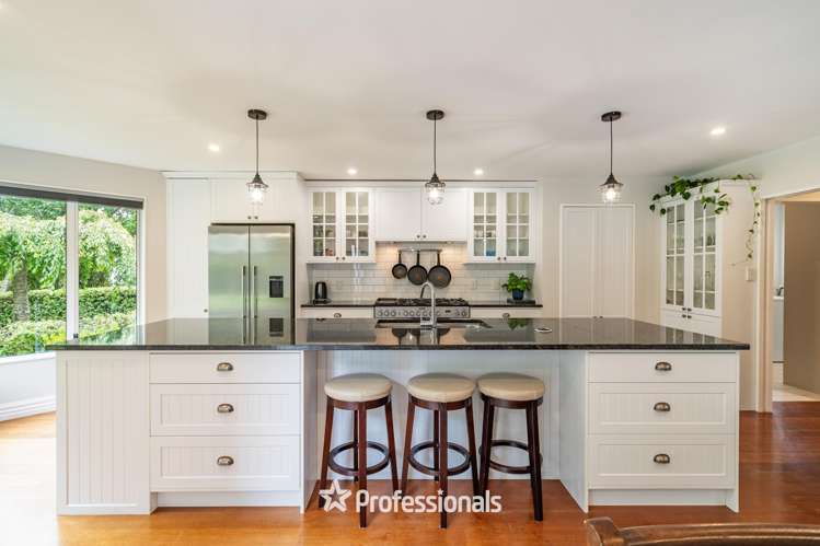 363 and 363b Main Road North Brown Owl_6