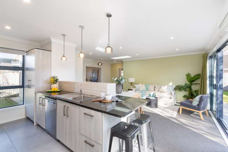 4 Yeats Grove Trentham_4