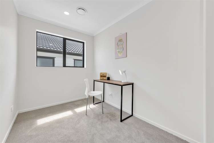 14 Dungloe Avenue Flat Bush_27
