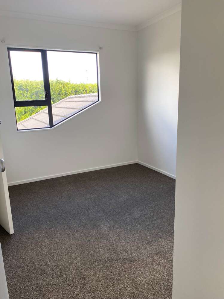 6/4 Charlenne Close Ranui_13