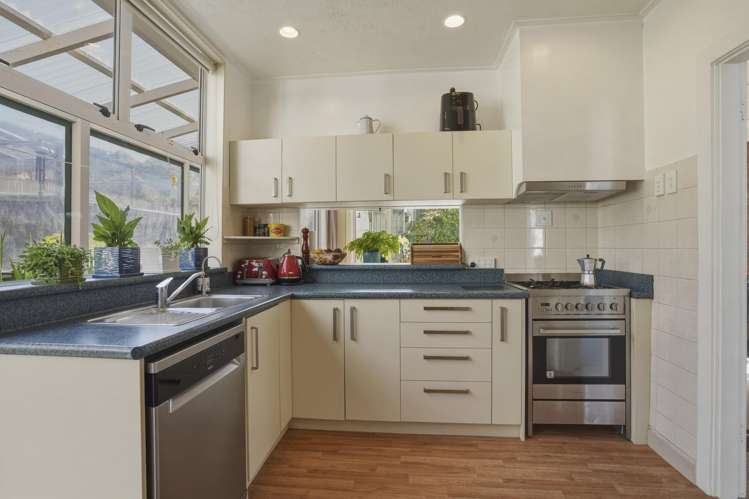 11 Monowai Road Ravensbourne_20