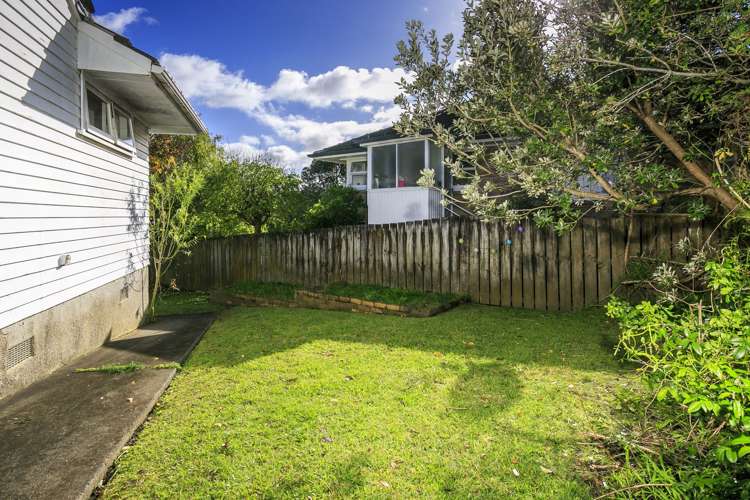 1/13 Eversleigh Road Belmont_15