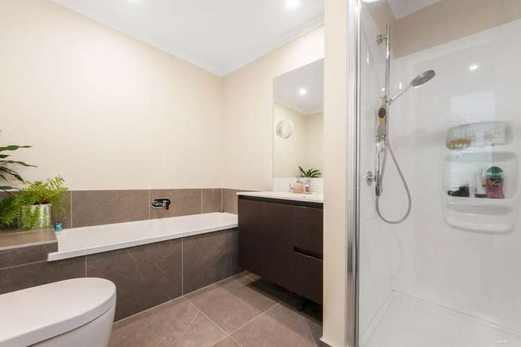 8 Kauri Amber Road Westgate_6