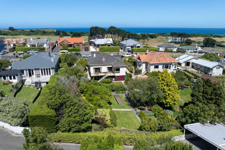 23 Dundonald Street Tainui_24