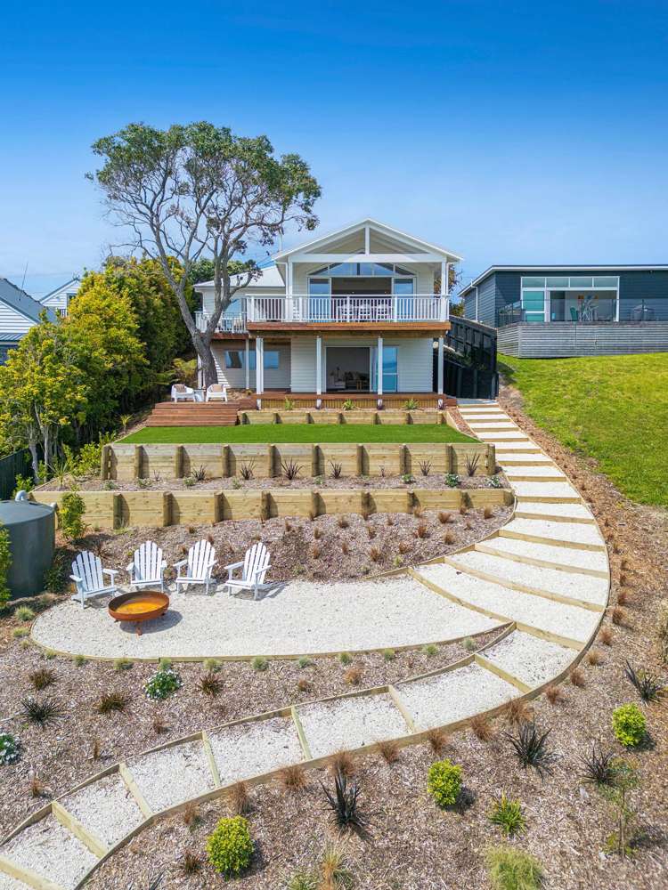 1434 Whangaparaoa Road Army Bay_1