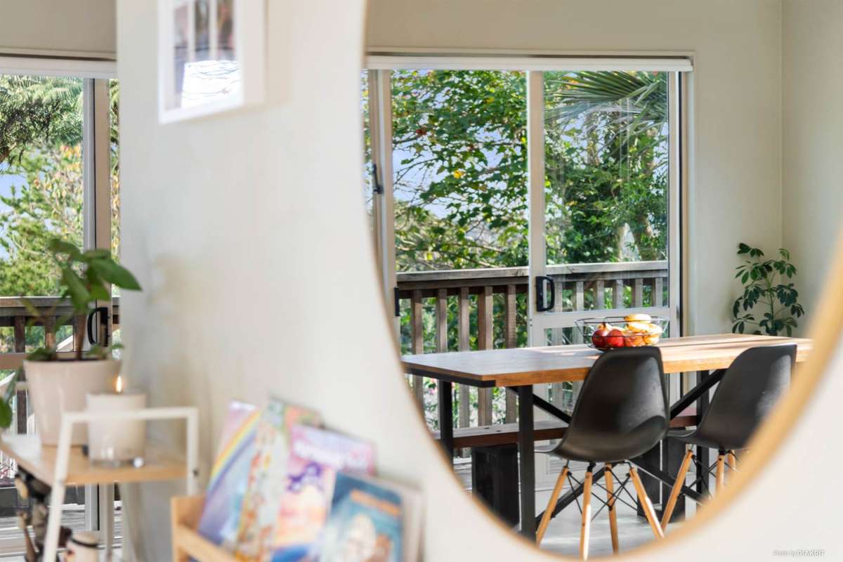 446 Huia Road_4
