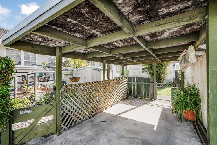 2/26 Merton Street Trentham_19