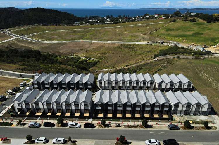 21 Makomako Drive Orewa_6