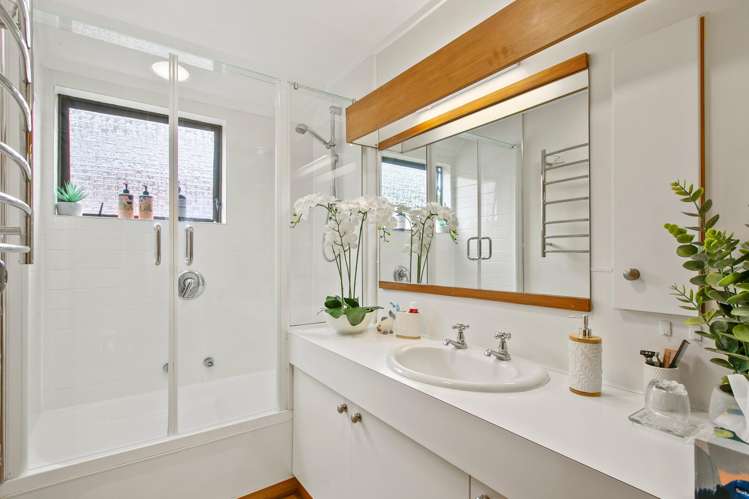 11 Cannon Street Westown_8