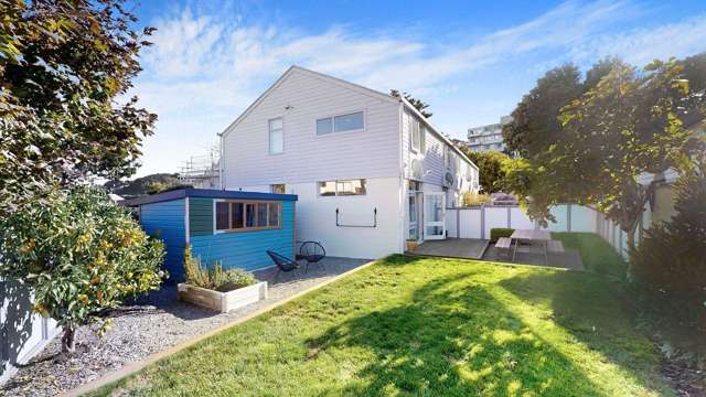 Fully Furnished Stunner